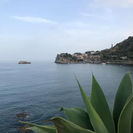 Casa Piccola Mazzaro Taormina
